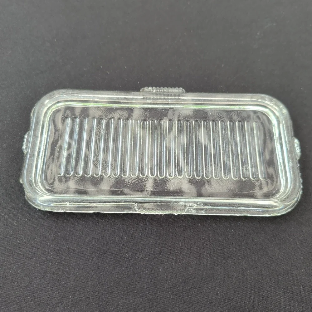 Vintage Clear Glass Ribbed Covered Rectangular Refrigerator Dish FLAWS